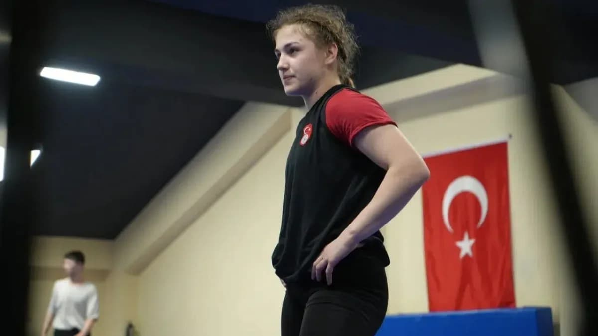 Milli Güreşçi Beyzanur Akkuş’tan U20 Dünya Şampiyonası’nda Bronz Madalya Zaferi