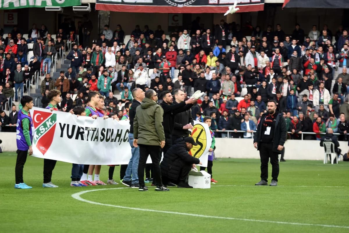Karşıyaka ve Eskişehirspor’un Beraberliği: Play-Off Heyecanı Devam Ediyor