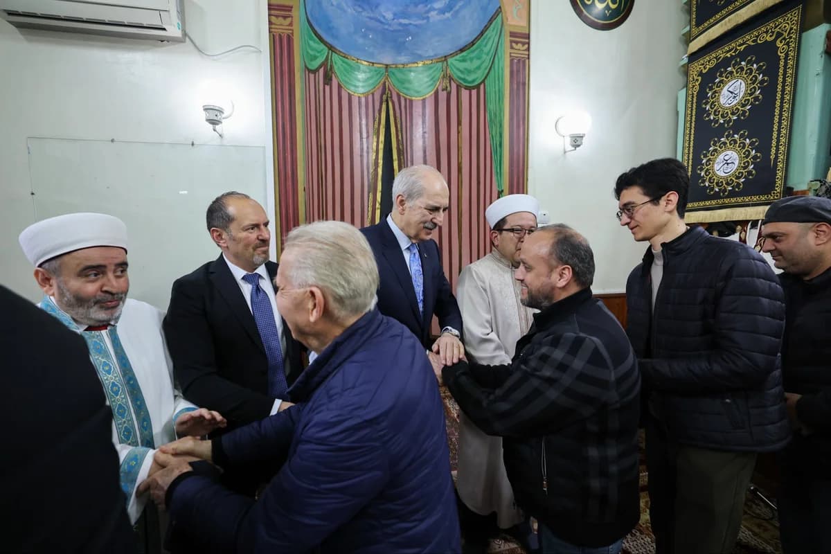 TBMM Başkanı Numan Kurtulmuş, Bükreş Merkez Camii’ni Ziyaret Etti
