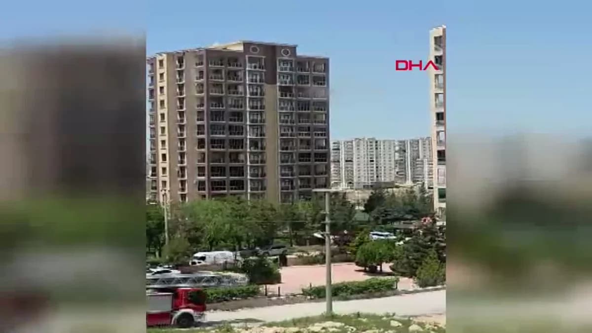 Mardin’de Korku Dolu Anlar: Apartman Dairesinde Çıkan Yangın Saniye Saniye Kamerada!