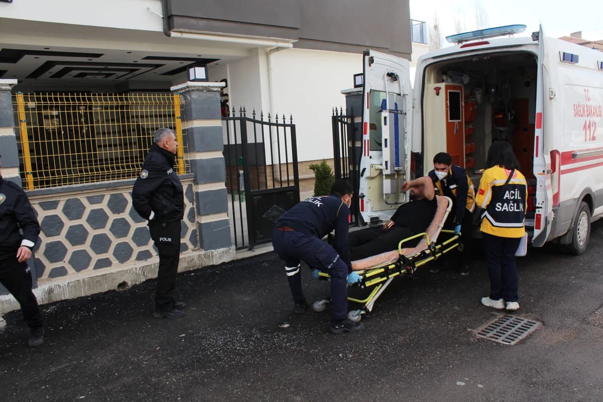 Aksaray’da Kan Donduran Olay: Eniştesini Bıçakladı