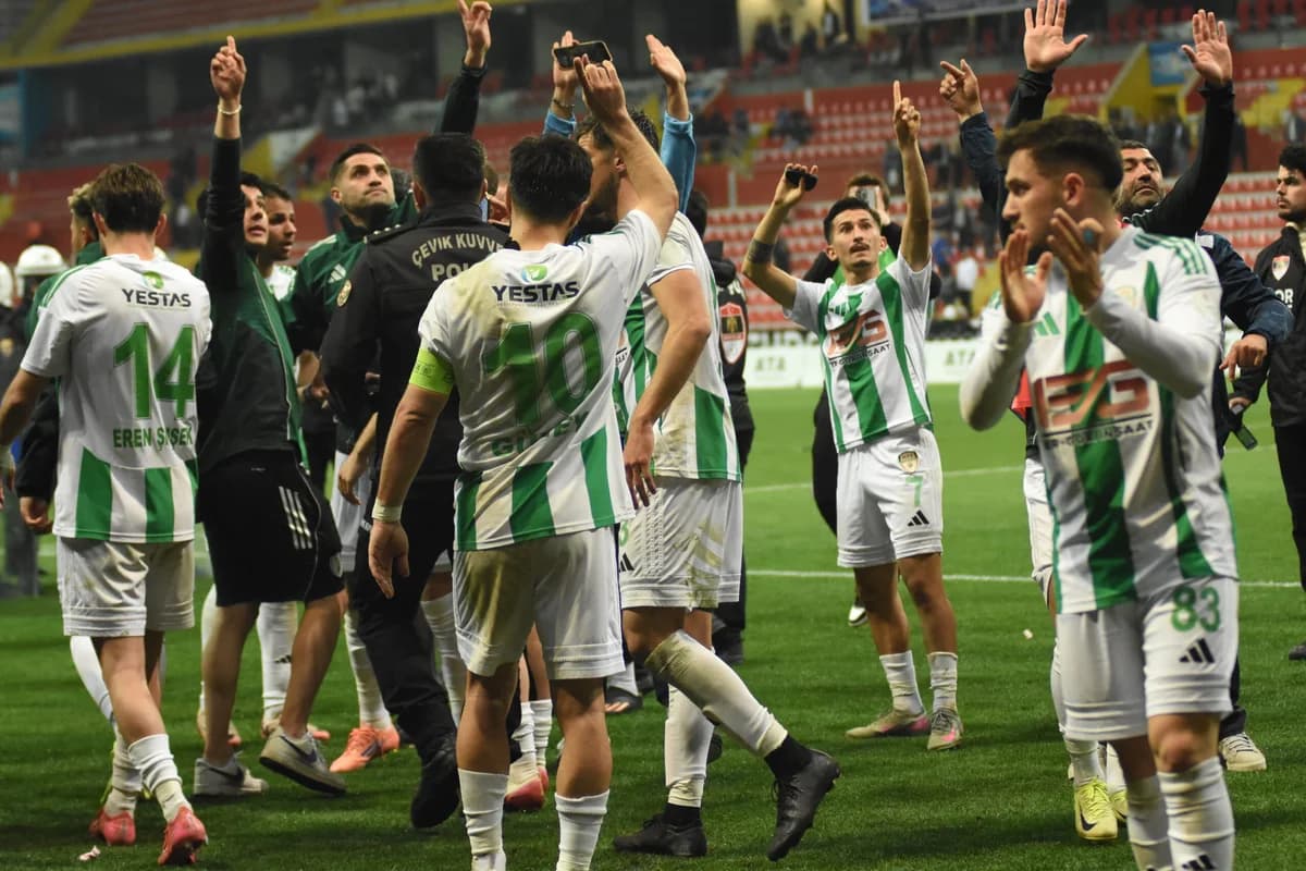 Erciyes 38 FK Play-Off’a Veda Etti: Malatya Yeşilyurtspor Finalde!