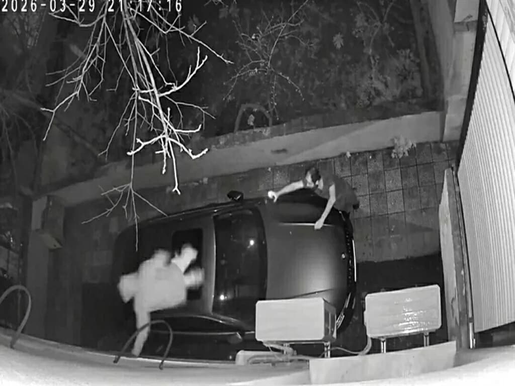 İzmir’de Hırsızlık Girişimi: İki Şüpheli Adli Kontrolle Serbest
