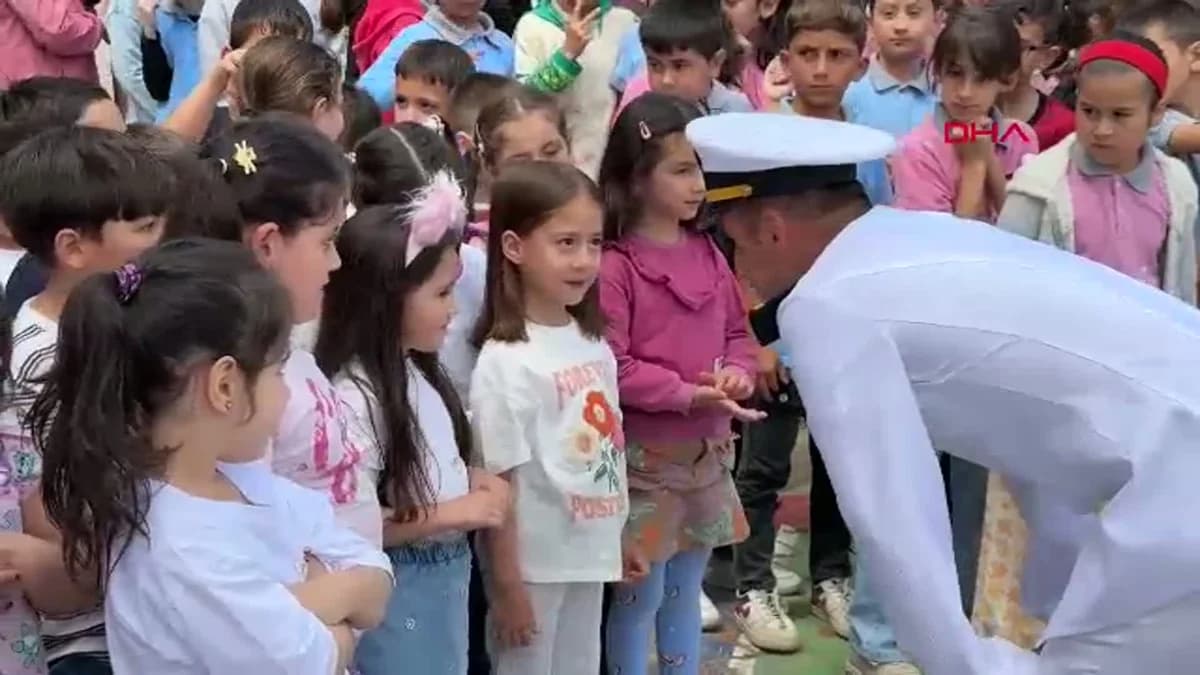 Minik Kalplerden Kahraman Mehmetçiklere Sımsıcak Mektuplar: Muğla’da Duygusal Proje
