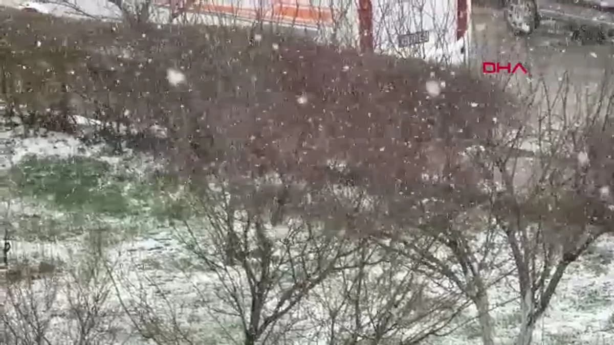 Sivas’ta Kar Yağışı Etkisini Gösterdi