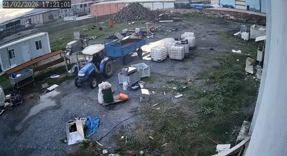 Gaziantep’te Fabrika Bahçesinde Römork Hırsızlığı Kamerada