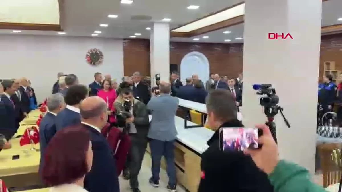 Eskişehir’de Coşkulu Bayramlaşma Töreni