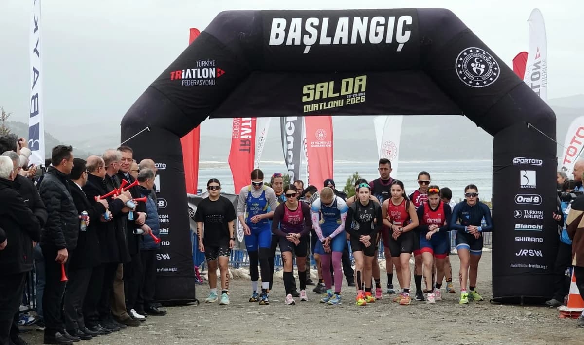 Salda Gölü’nde Duatlon Coşkusu