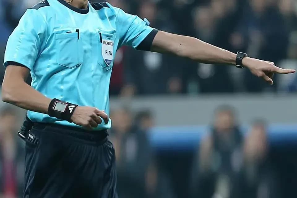 Beşiktaş-Lausanne Maçlarının Hakemleri Açıklandı: İşte Detaylar