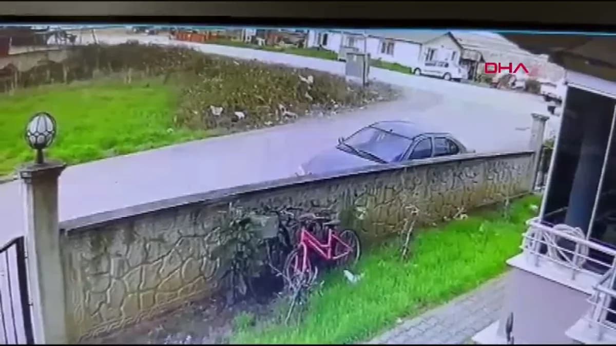 İznik’te Motosiklet ve Kamyonet Çarpıştı: İki Yaralı