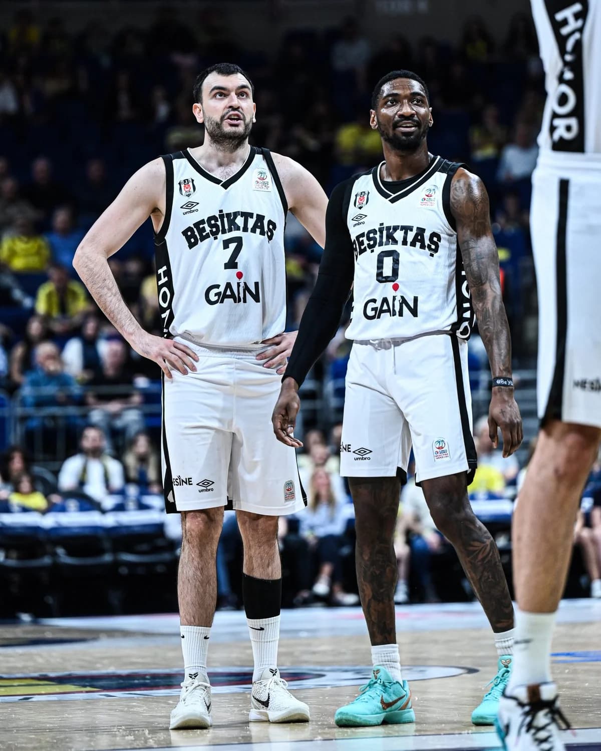 Yiğit Arslan’dan Beşiktaş Performansı ve Fenerbahçe Mesajı: ‘Türk Takımı Olarak Destekleyeceğiz’