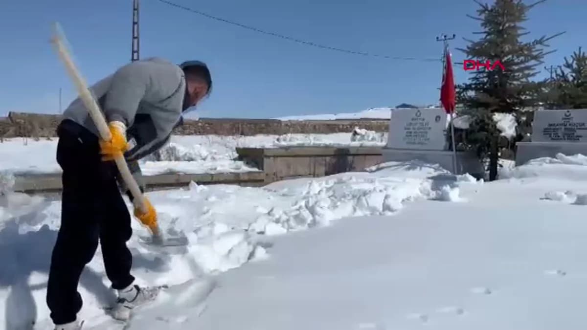 Ardahan’da Şehit Kabirleri İçin Temizlik Seferberliği Başlatıldı