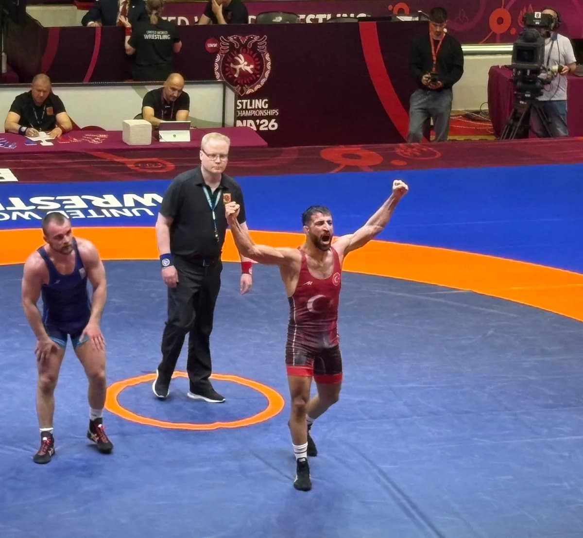 Murat Fırat Avrupa Güreş Şampiyonası’nda Finale Yükseldi