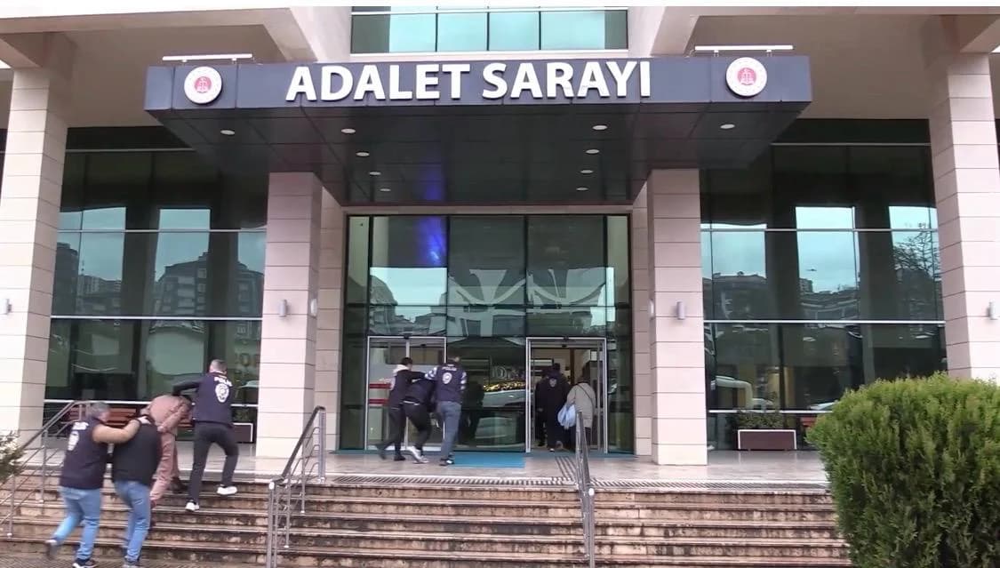 Trabzon’da Yasa Dışı Bahis Operasyonunda 4 Kişi Tutuklandı