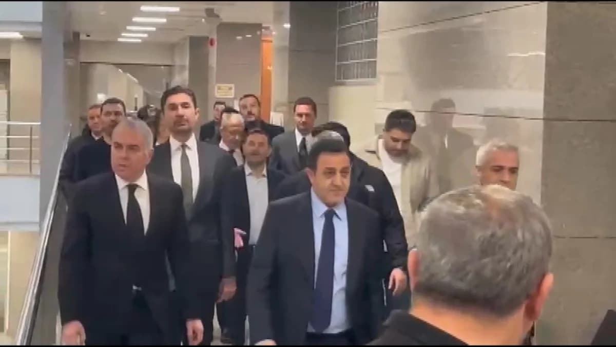 Metehan Baltacı Hakim Karşısında; Okan Buruk ve Takım Arkadaşları Desteğe Geldi