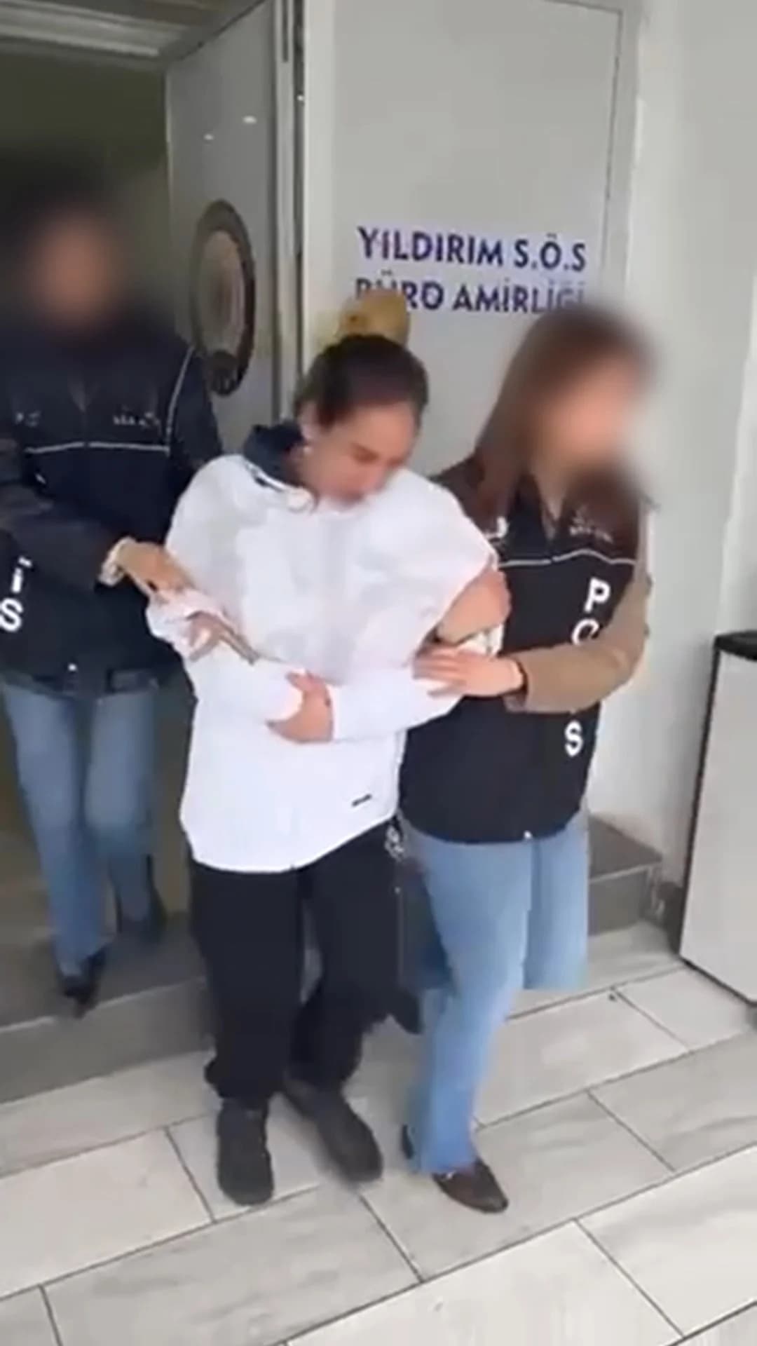 Bursa’da 108 Yıl Hapis Cezası Bulunan Firari Kadın Yakalandı
