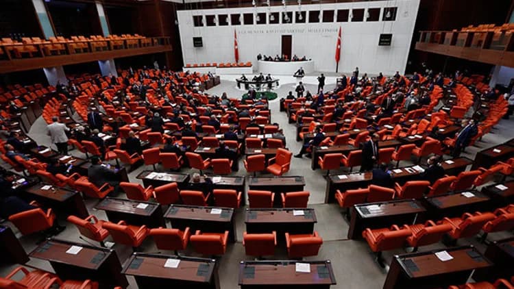 TBMM trafik cezalarını artıran teklif için mesaiye başlıyor