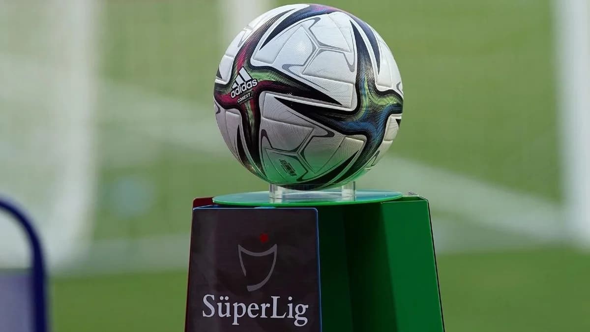 Süper Lig’de Transfer Çılgınlığı Bitiyor: Rekor Harcamalar, Büyük Yıldızlar