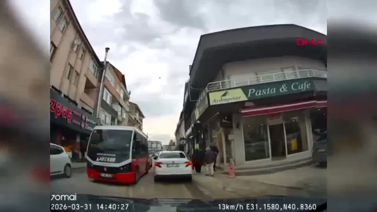 Düzce’de Yaya Çarpan Sürücü Yer Değiştirip Kaçtı