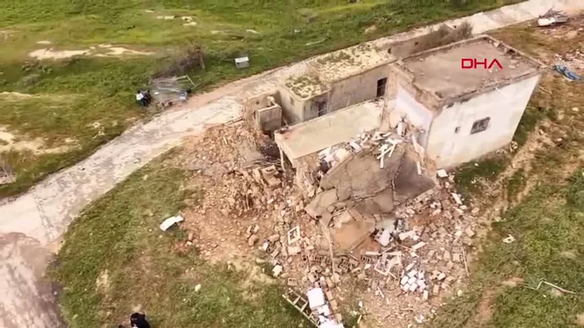 Gaziantep Fırtınası: 85 Yaşındaki Kadın Evinin Yıkılışını Anlattı: ‘Silah Sıktılar Sandım’