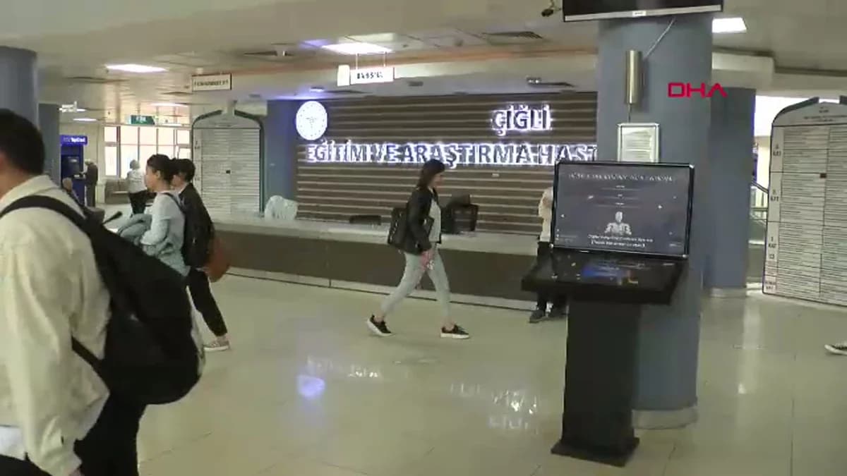 İzmir’de Yapay Zeka Destekli Rehber Dönemi Başladı