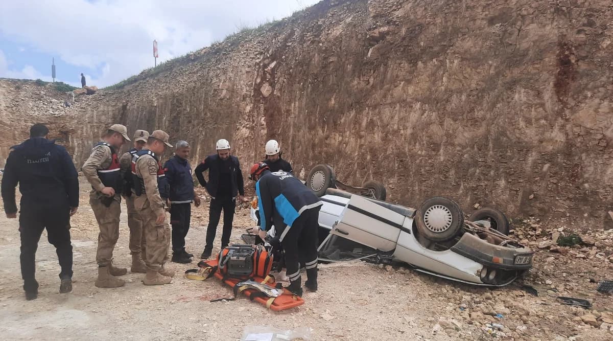 Şanlıurfa’da Korkunç Kaza: Otomobil 8 Metreden Uçtu, 1 Ölü 1 Yaralı
