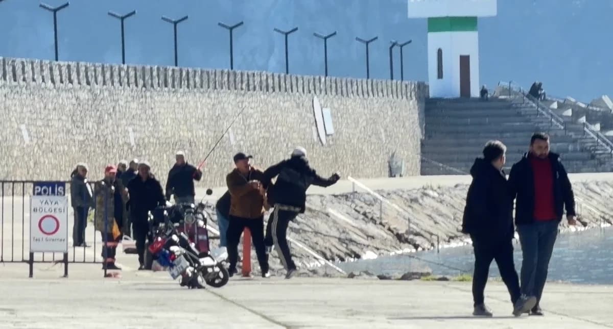 Amasra Limanı’nda Balıkçılar Arasında Kavga