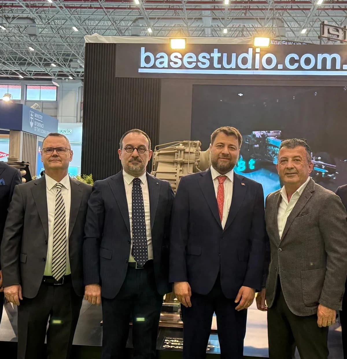 Türk ve İtalyan Savunma Devlerinden Stratejik İş Birliği: BEST Grup ve Base Studio Anlaştı