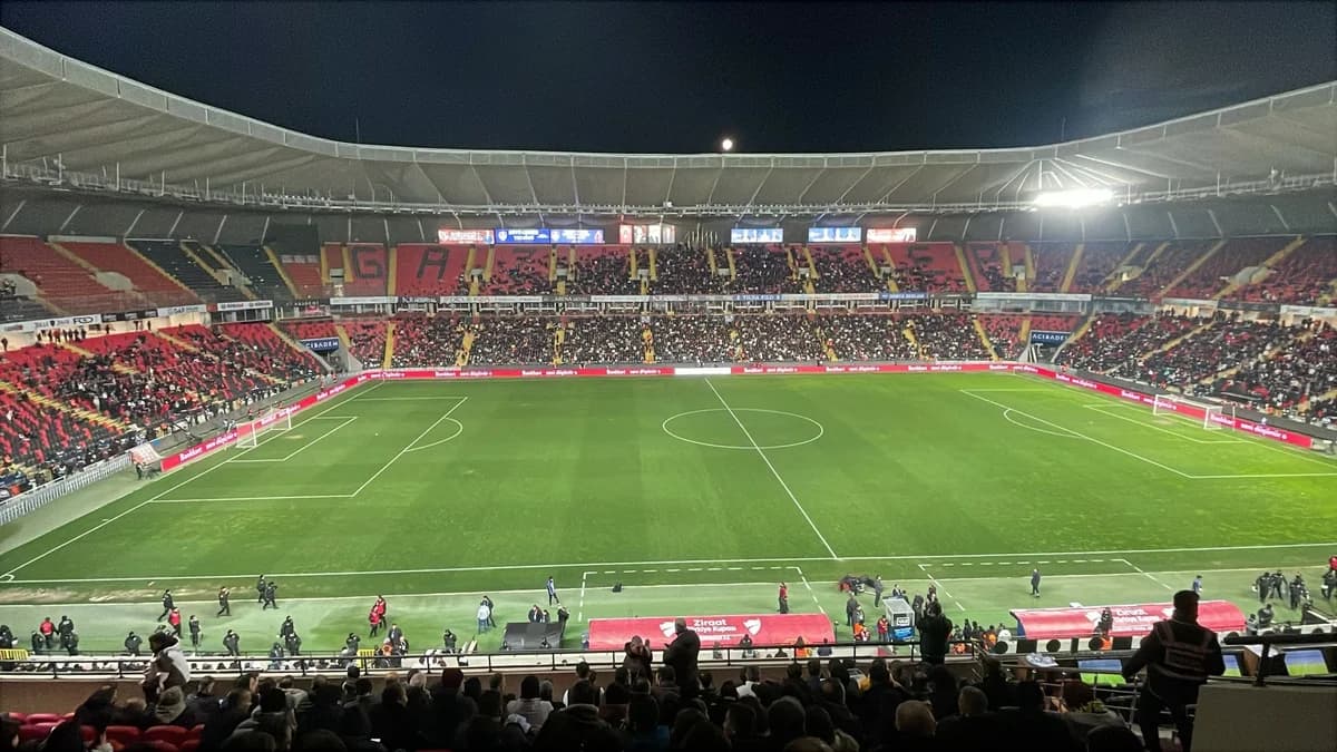 Fenerbahçe’nin Gaziantep FK ile Maçı Gecikmeli Başlayacak