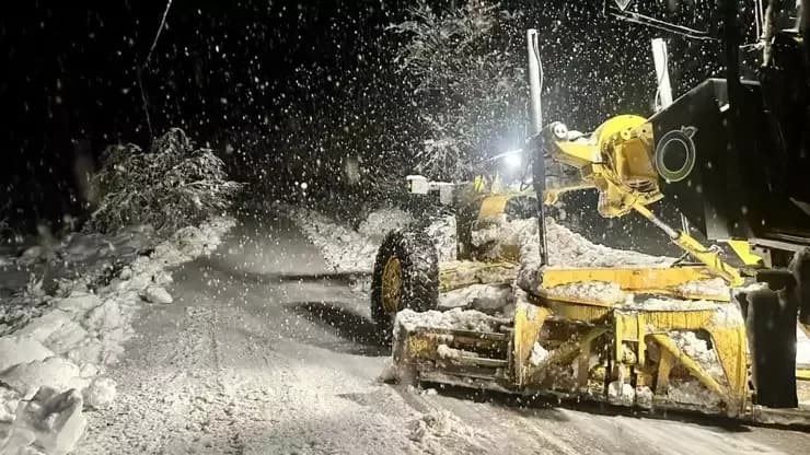 Ordu–Sivas yolu kar sonrası ulaşıma açıldı: Ekipler gece boyu çalıştı
