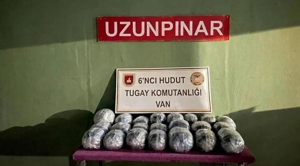 Sınır Güvenliği Başarıyla Sürdürülüyor: Van ve Hatay’da Büyük Uyuşturucu Operasyonu