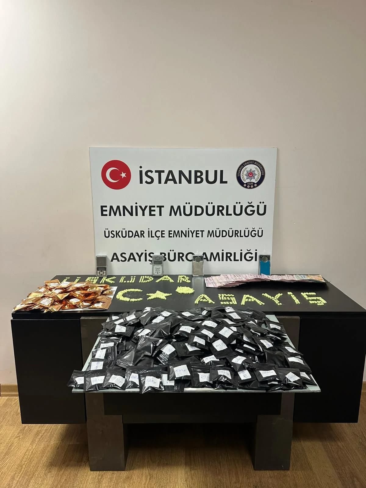 İstanbul Üsküdar’da Uyuşturucu Operasyonu: 2 Gözaltı ve Tutuklama