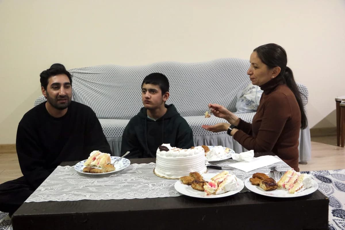 Serebral Palsiyle Mücadele Eden Ali’ye Sürpriz Doğum Günü