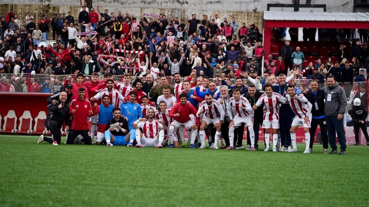Ayvalıkgücü Belediyespor, Tarihi An İçin Sahaya Çıkıyor: Şampiyonluk Maçı İstanbul’da!