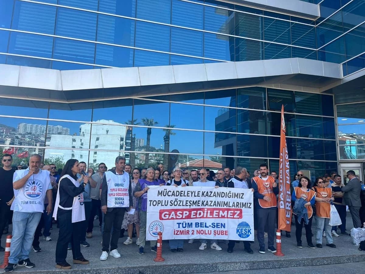 Bayraklı Belediyesi’nde Memurlar Hakları İçin Eylemde: 2 Haftadır Sürüyor