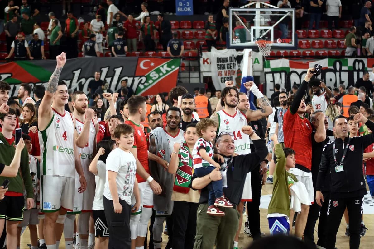 Karşıyaka’da Nefesler Tutuldu: Ligde Kalma Savaşı Final Haftalarına Girdi