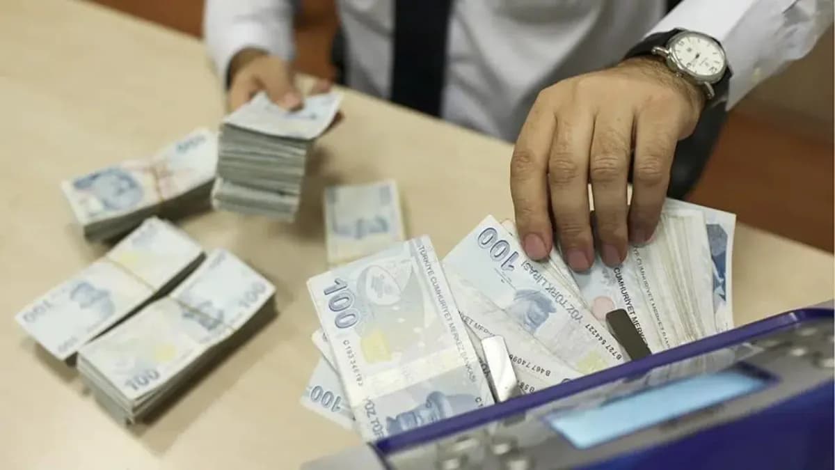 Banka Şubeleri Normal Çalışma Düzenine Hafta Başında Dönecek