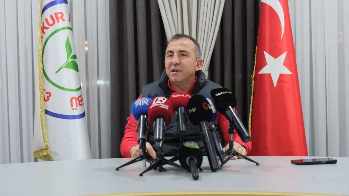 Çaykur Rizespor Teknik Direktörü Recep Uçar: Tribünlerin Rolü Büyük