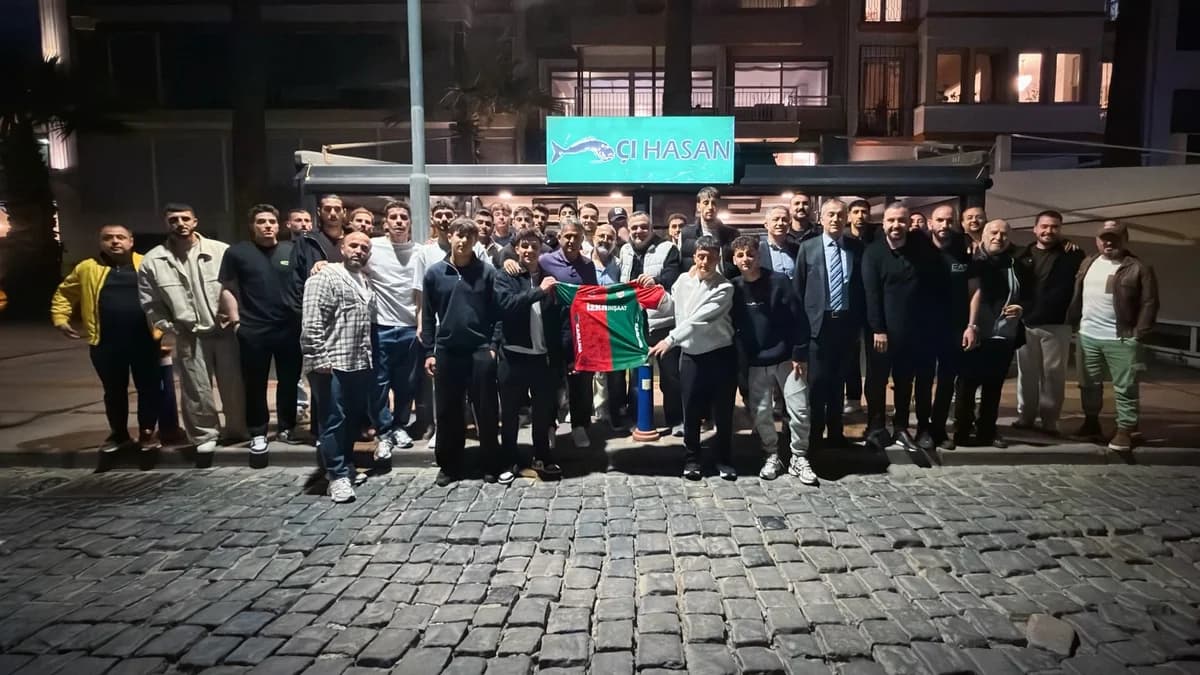 Karşıyaka’da Play-Off Öncesi Coşku Doruğa Ulaştı
