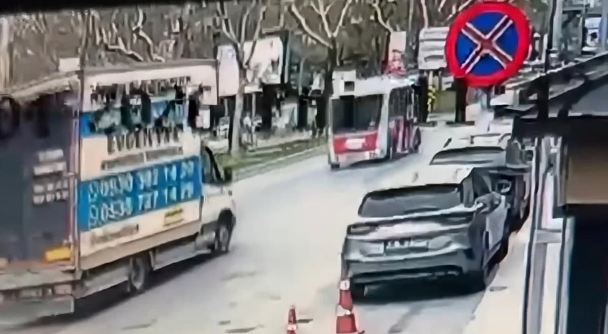 Beyoğlu’nda Dolmuş Kazası: 5 Yaralı