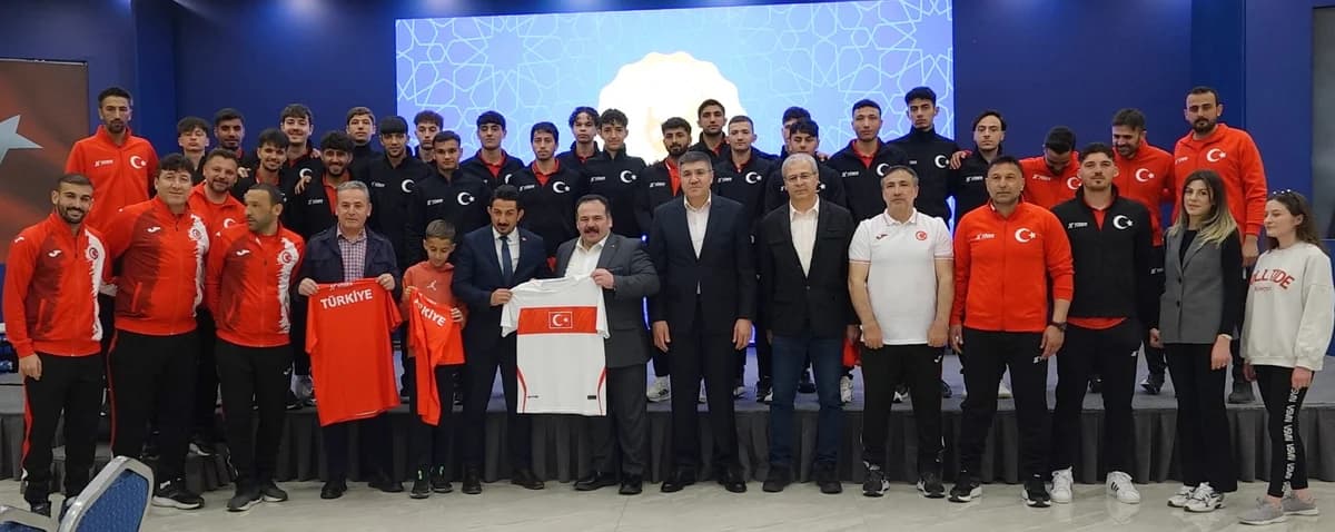 İşitme Engelliler U23 Milli Takımı, Dünya Şampiyonası için Hazırlıklarını Sürdürüyor