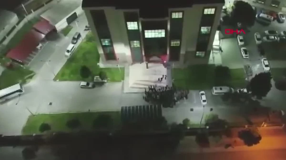 Manisa’da Uyuşturucu Operasyonu: 20 adrese Baskın, 5 Kişi Tutuklandı