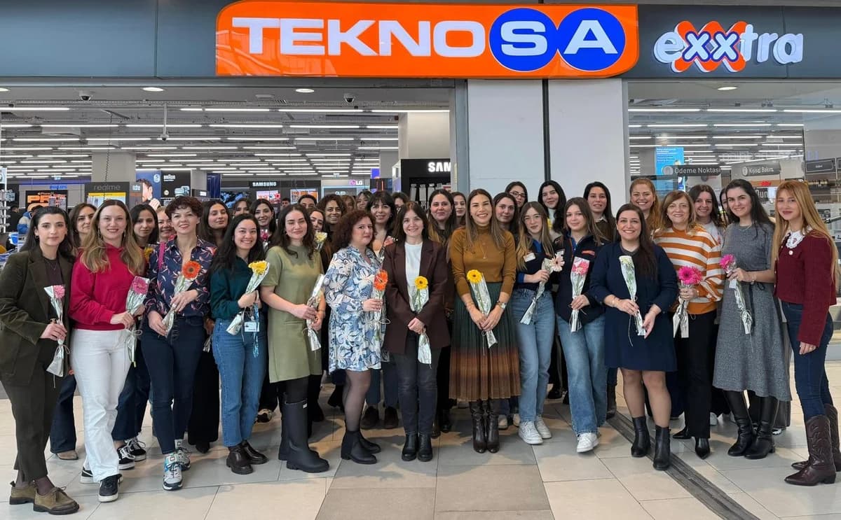 Teknosa, Dünya Kadınlar Günü’nü Kadın Çalışanlarıyla Coşkuyla Kutladı