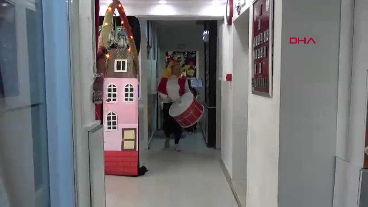Amasya’da Minikler Ramazan Geleneğini Yaşatıyor