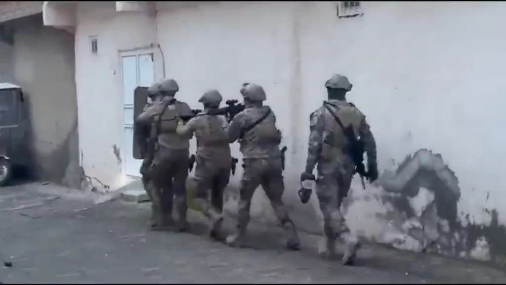 Şanlıurfa’da DEAŞ Propagandası Yapan 3 Kişi Gözaltına Alındı