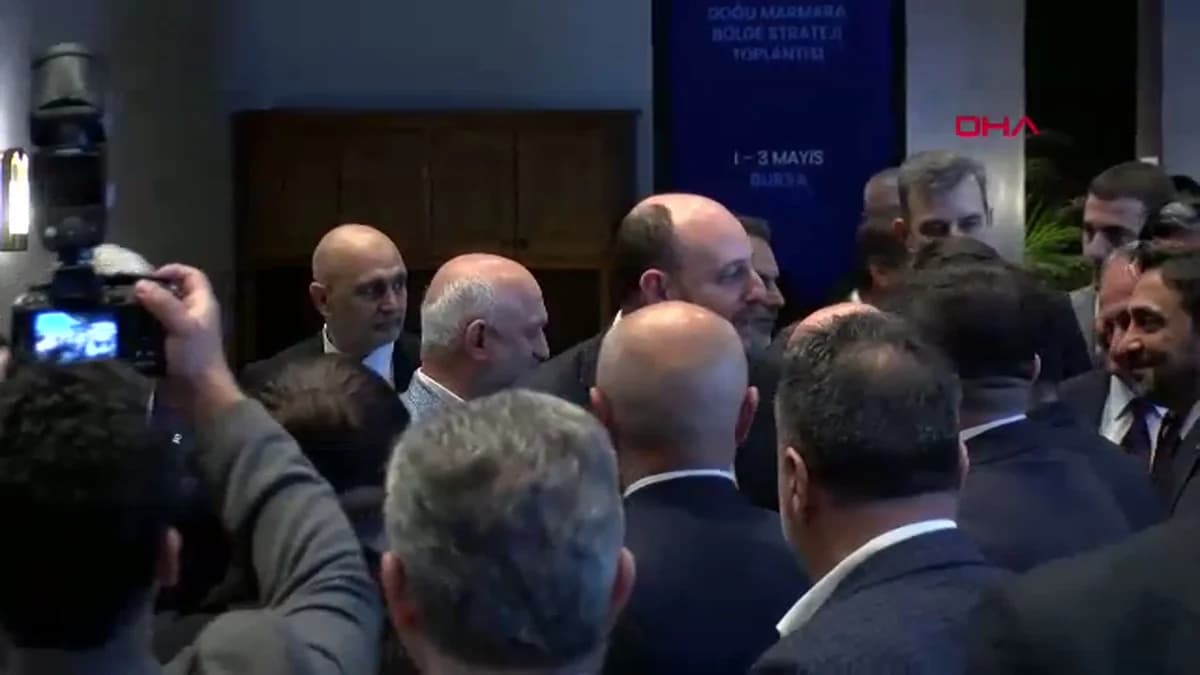 AK Parti’li Büyükgümüş’tan CHP’ye Yanıt: “Düşmanımız Değil, Rakibimizsiniz Ama…
