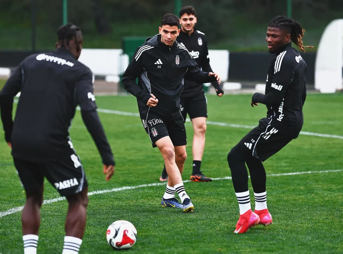 Beşiktaş’tan Kupa Mesaisi: Alanyaspor Maçına Tam Kadro Hazırlık