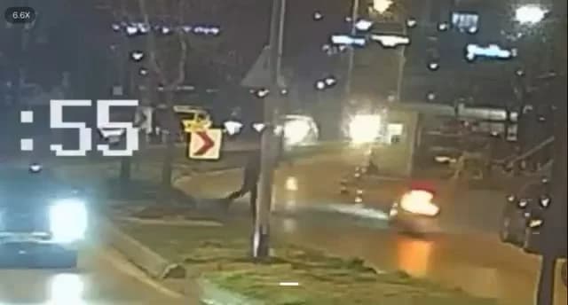 Kartal’da Motosiklet Sürücüsü ‘Dur’ İhtarına Uymayınca Kaza Yaptı
