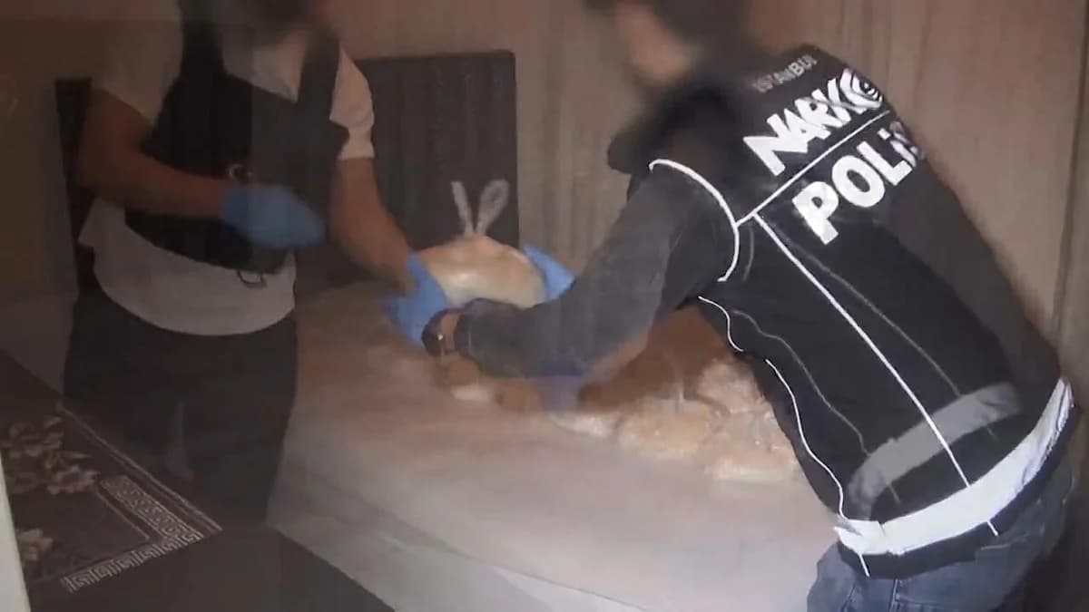 Beylikdüzü’nde Nefes Kesen Uyuşturucu Operasyonu: 67 Kilo Metamfetamin Ele Geçirildi!