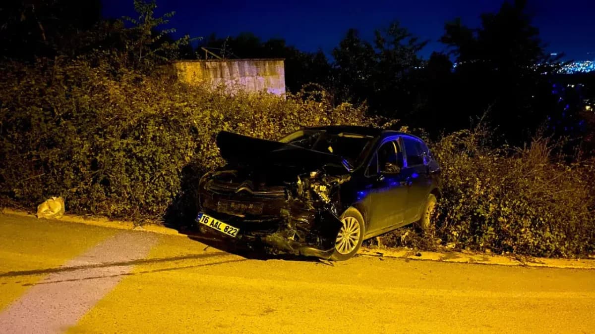 Bursa İnegöl’de iki araç çarpıştı: 4 yaralı